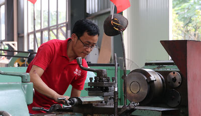 Sichuan Vacorda Instruments Manufacturing Co., Ltd factory production line